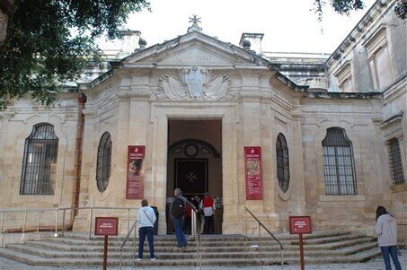 Entrance to the cathedral